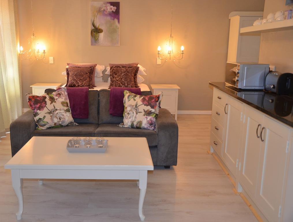 By The Way Guesthouse Clarens Quarto foto